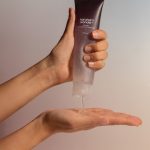 haruharu Wonder Aπαλό Aπολεπιστικό Tζελ Kαθαρισμού Black Rice Triple AHA Gentle Cleansing Gel Unscented (100 ml) - Image 2