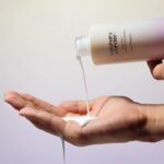 haruharu wonder Black Rice Probiotics Barrier Essence - Γαλακτώδες essence Με Κηραμίδια και Προβιοτικα (120ml) - Image 2